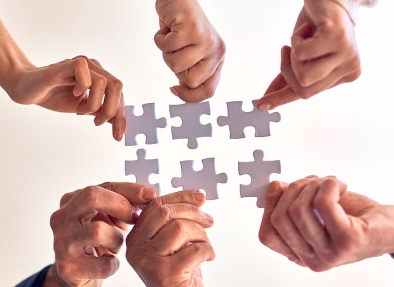 Deca collaborates with ASE and Siemens to launch APDK™ design methodology